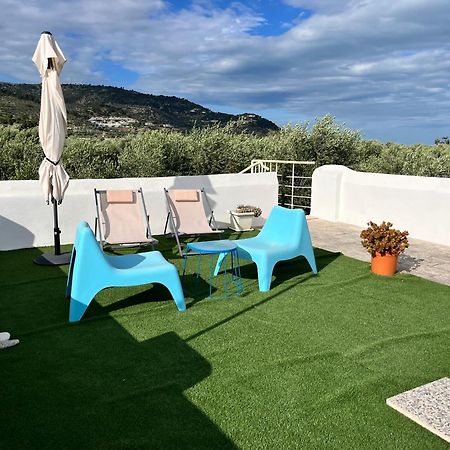 Casa Vacanze MARESOLE Mattinata Exterior foto